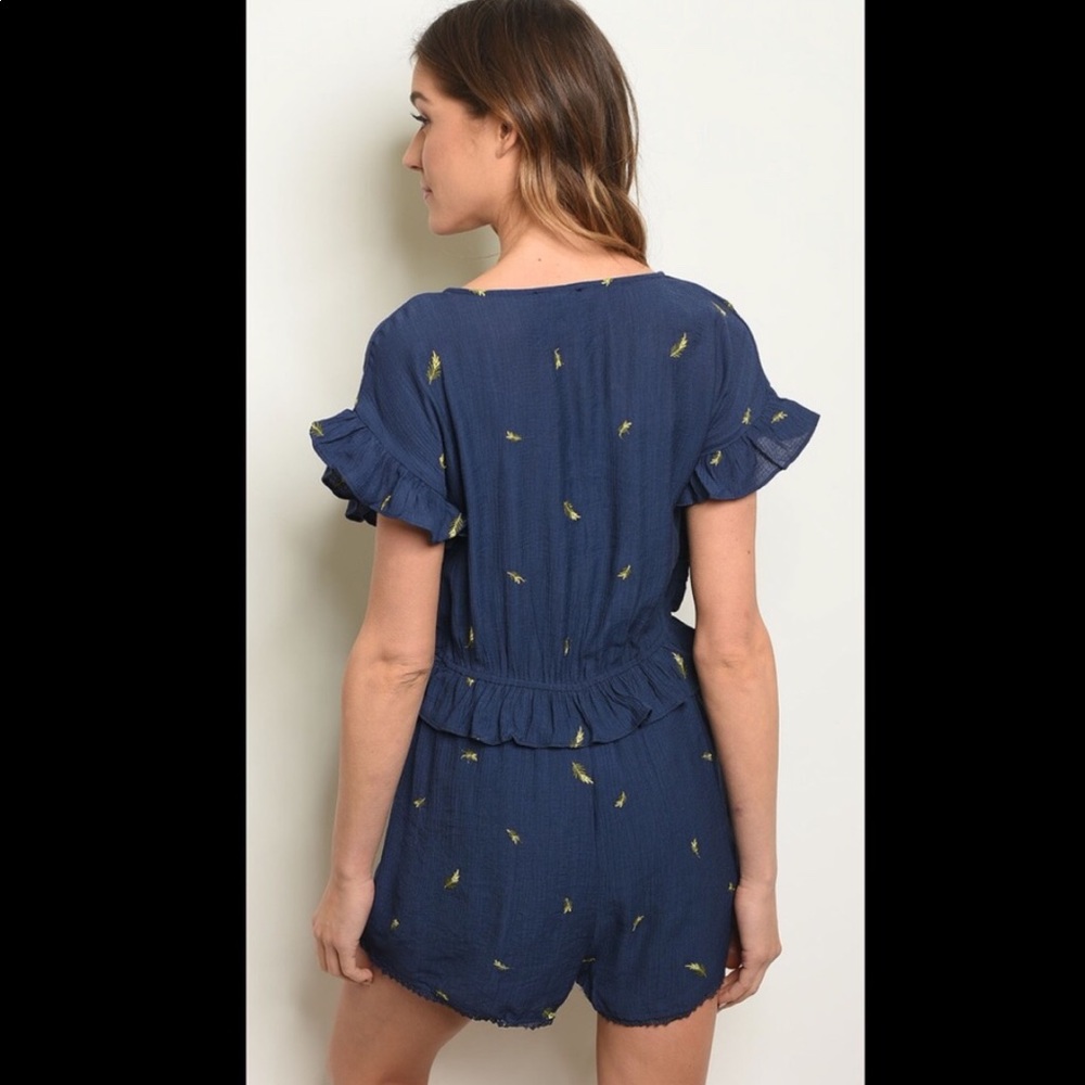 💙🦋NWT NAVY ROMPER 🦋💙 - Picture 3 of 5